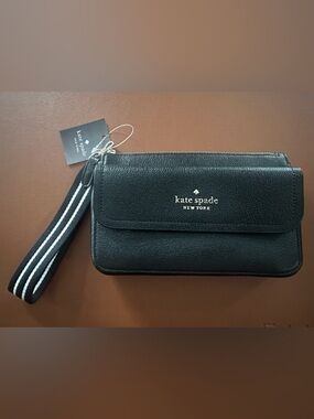 Kate Spade❤️ Rosie Black Medium Flap Wristlet  #KA650